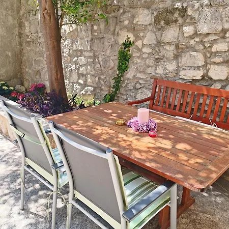 Apartman F&a